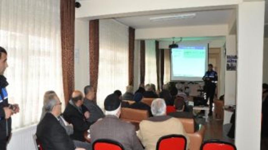 Yaşlı Vatandaşlar Dolandırıcılığa Karşı Bilgilendirildi