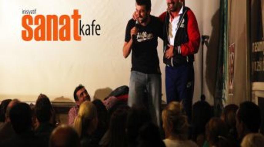 Rıza Ile Azer'den Kahkaha Tufanı