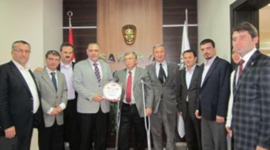 Sakarya Barosu İnsan Haklarının Gelişmesi İ&ccedil;in Stk&rsquo;larla Birlikte &Ccedil;alışacak