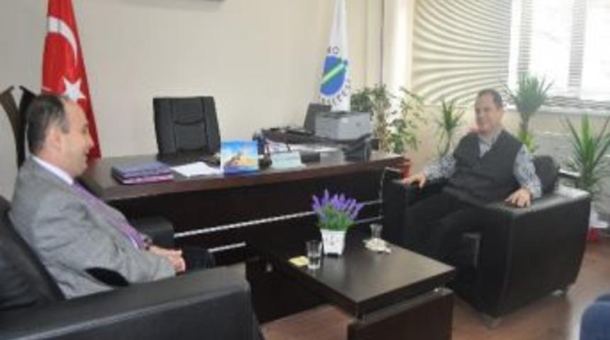 Rekt&ouml;rden Yeni Dekana Ziyaret