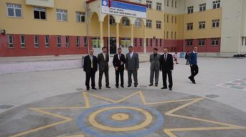 &Ccedil;orum'da Okullar Halka A&ccedil;ılıyor