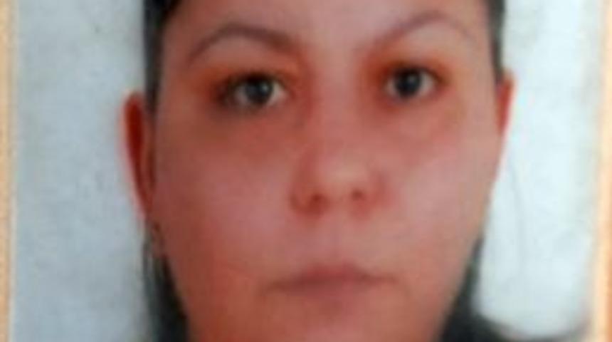 İzmir'de Trafik Kazası: 1 Ölü, Ikisi Ağır 4 Yaralı