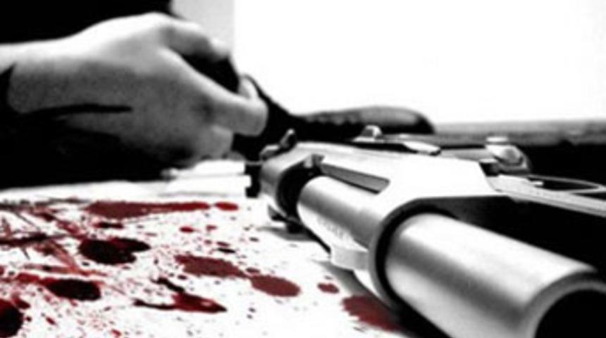 Bor&ccedil; bunalımına girdi intihar etti