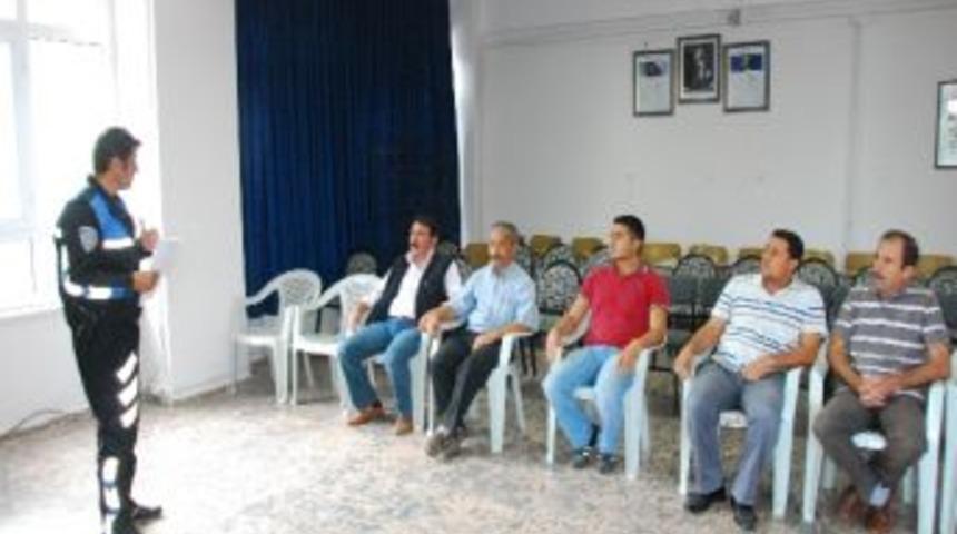 Toplum Destekli Polis, Servis Şof&ouml;rleri İle Toplantı Yaptı