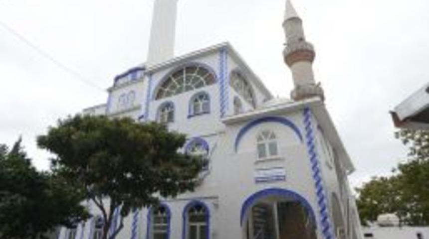 İzmir B&uuml;y&uuml;kşehir&rsquo;den Camilere De 'Toptan &Ccedil;&ouml;z&uuml;m'