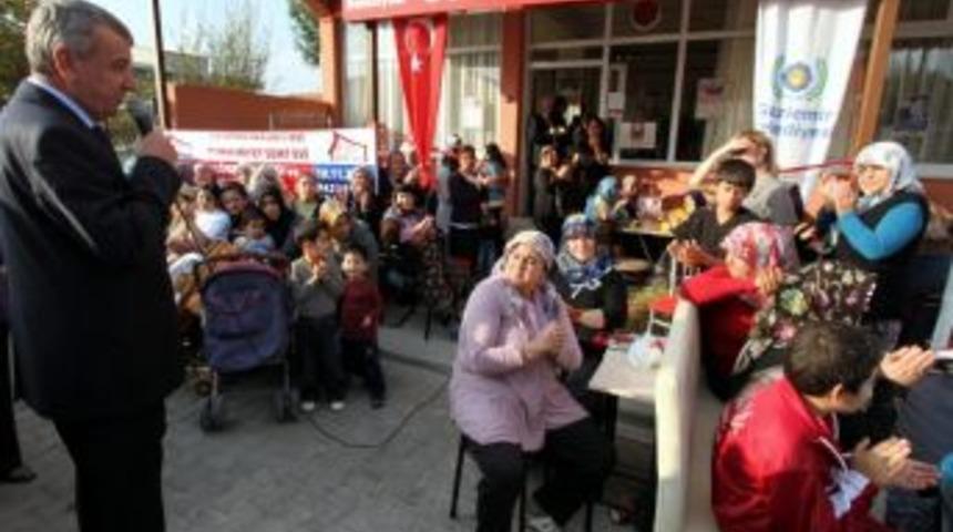 Gaziemir&rsquo;de Semt Evlerinin Sezon A&ccedil;ılışı Yapıldı