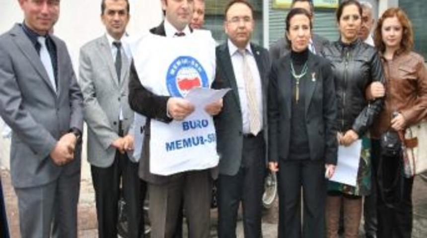 Aydın&rsquo;da Adliye &Ccedil;alışanlarından Hak Eylemi