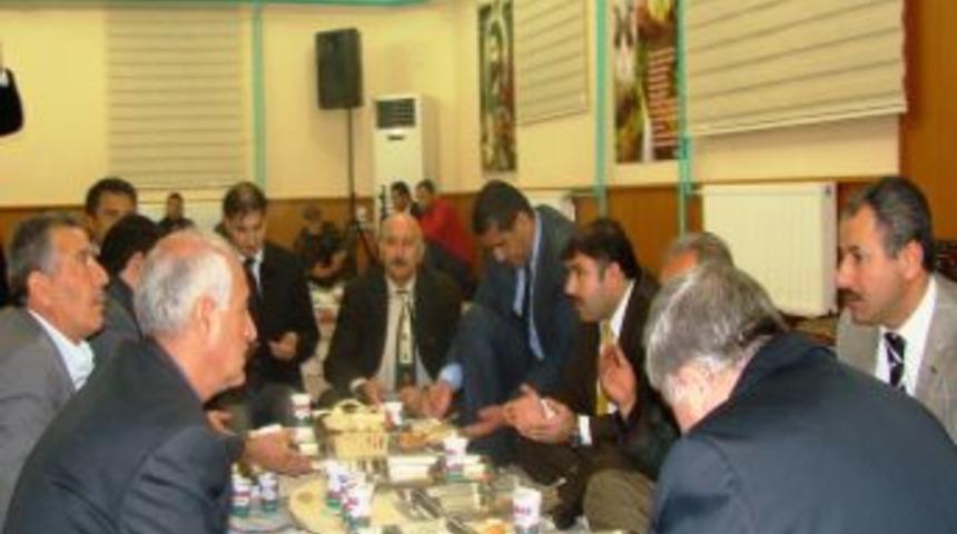 Munzur Eğitim Kurumları'ndan Muharrem Iftarı