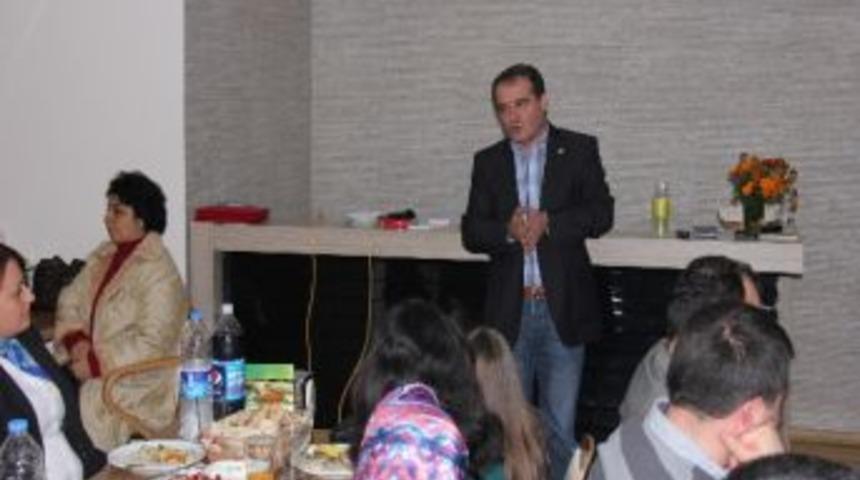 &Ccedil;aycuma Eğitim Bir Senden Dayanışma Yemeği