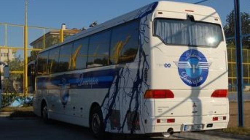 Demirspor otob&uuml;s&uuml;ne kavuştu