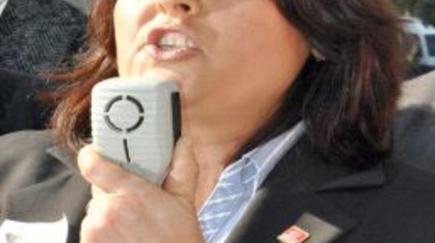 &Ouml;z&ccedil;akır: T&uuml;rkiye&rsquo;de Son Yıllarda Kadın Cinayetleri Y&uuml;zde Bin 400 Arttı