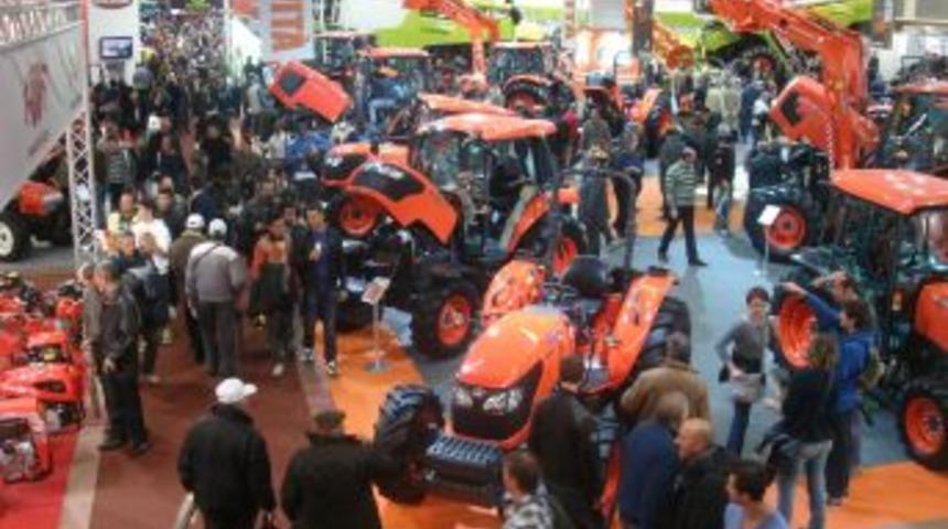 Akşehirli Işadamları İtalya'dan Yeni Iş Bağlantılarıyla D&ouml;nd&uuml;