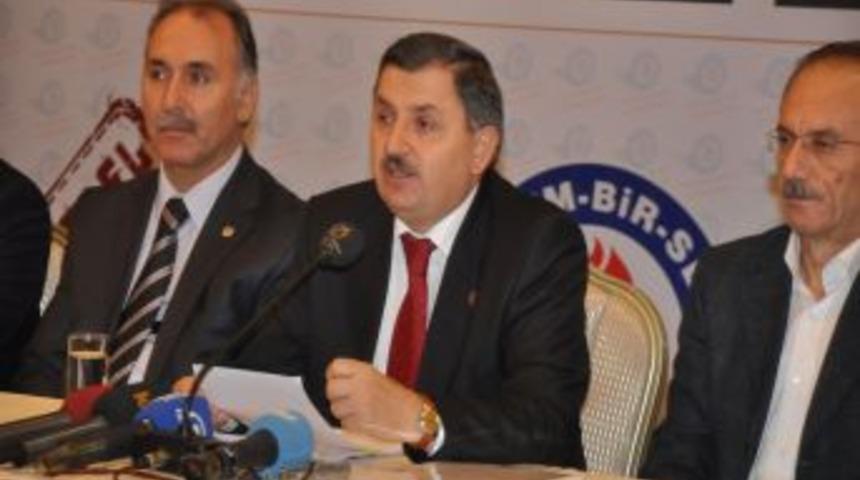 "Eğitim &Ccedil;alışanlarının Beklentilerini Karşılamadan Reform Yapmak Hayal"