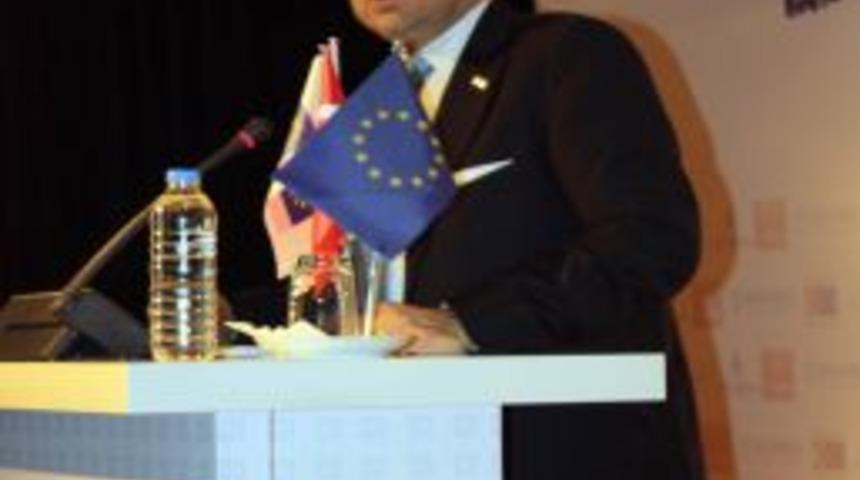 Bakan Bağış: Ateşkes Yetmez, Filistin Devleti Kurulmalı