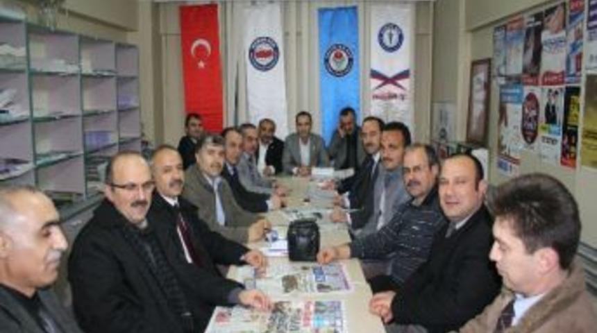 Eğitim-bir-sen &Ouml;ğretmenler G&uuml;n&uuml;&rsquo;n&uuml; Kutlamayacak