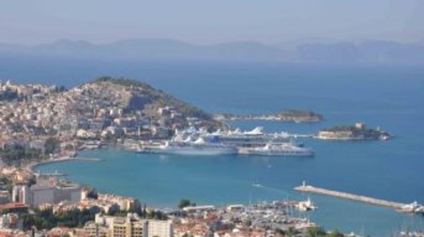 Başbakan Erdoğan Kuşadası-Efes Kongre Merkezi'ni A&ccedil;acak