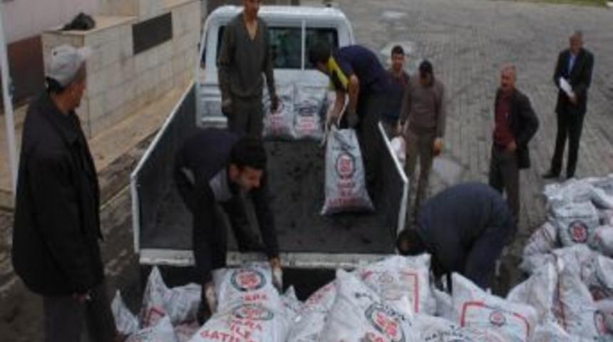 Hakkari&rsquo;de 25 Bin Aileye K&ouml;m&uuml;r Yardımı