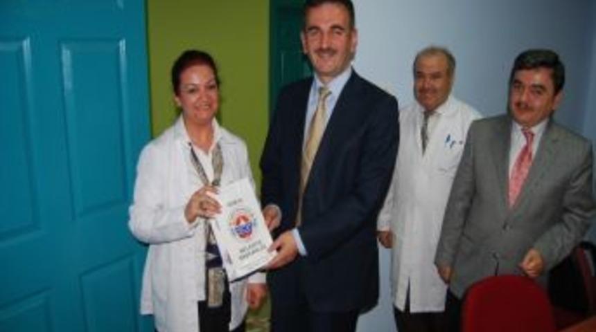 Yılmaz &Ouml;ğretmenleri Unutmadı