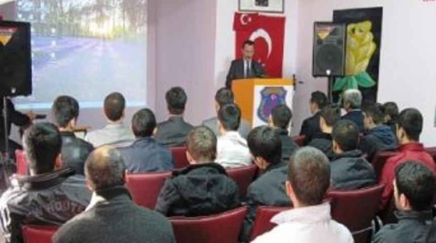 Cezaevinde &lsquo;atat&uuml;rk&rsquo;&uuml;n İzleri&rsquo; Konferansı