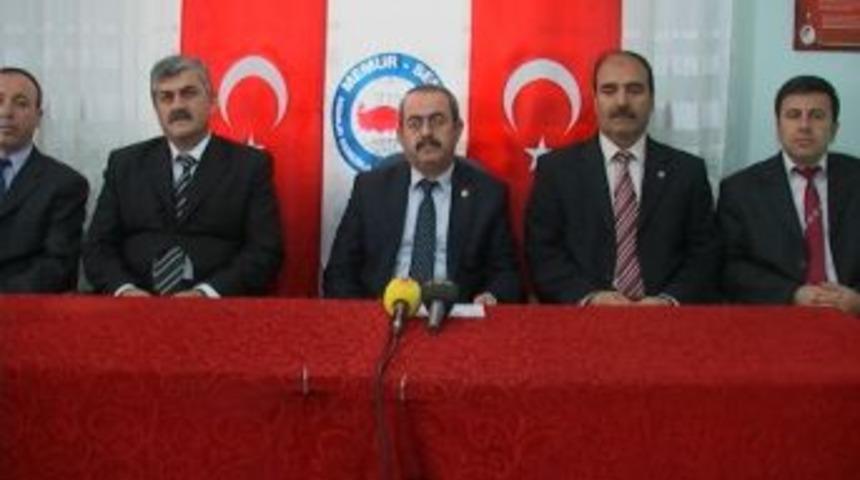 Eğitim-bir-sen &Ouml;ğretmenler G&uuml;n&uuml;'n&uuml; Kutlamayacak