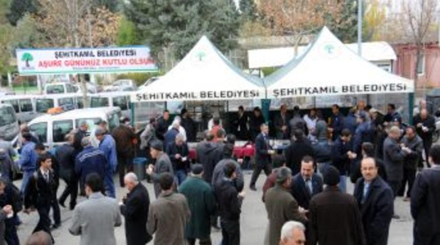 Şehitkamil Belediyesi 25 Bin Kişiye Aşure Dağıtacak