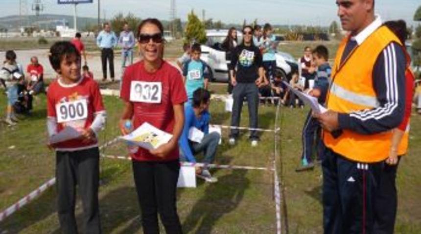 Şenlik Havasında Oryantiring Turnuvası