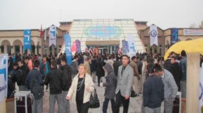 Nevşehir&rsquo;de Kariyer Fuarı Başladı