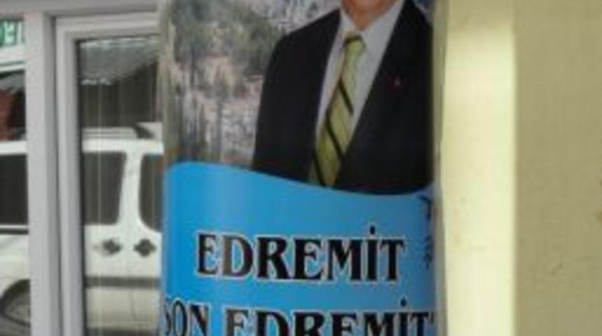 &lsquo;edremit Efe Başkanını Geri İstiyor&rsquo;