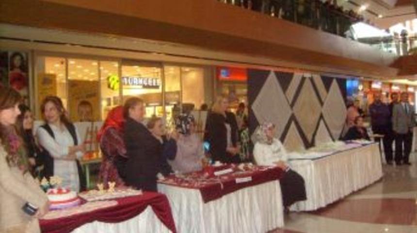 Varlıbaş Avm&rsquo;deki &lsquo;1. Geleneksel Y&ouml;re G&uuml;nleri&rsquo; Etkinliği Devam Ediyor