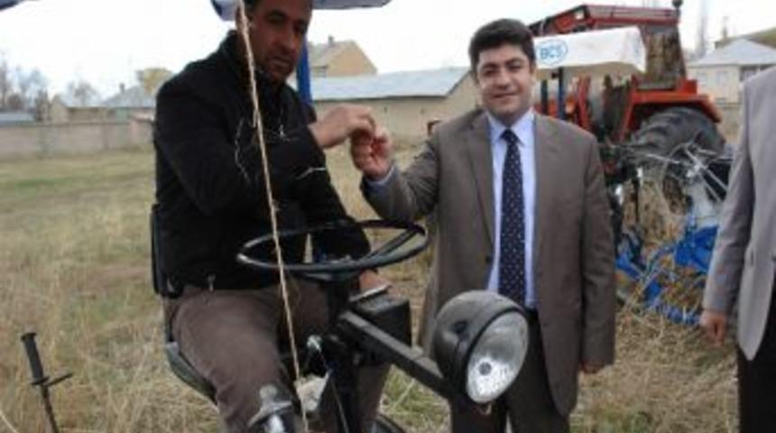 Y&uuml;ksekova&rsquo;da &Ccedil;ift&ccedil;ilere Makine Desteği