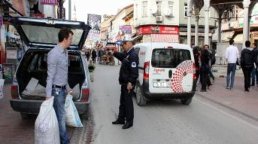 Trafik Polisi Denetimere Aralıksız Devam Ediyor