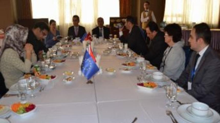 Avrupa Birliği T&uuml;rkiye Delegasyonu Birinci M&uuml;steşarı Stefano Fantaronı: