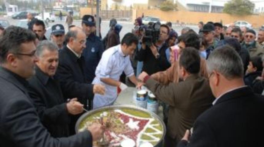 Melikgazi&rsquo;nin 480 Ara&ccedil;lık Semt Otoparkı Hizmete A&ccedil;ıldı