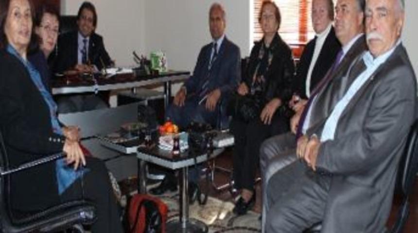 Arslank&ouml;yl&uuml; Hemşehrilerinden G&uuml;nay&rsquo;a Ziyaret