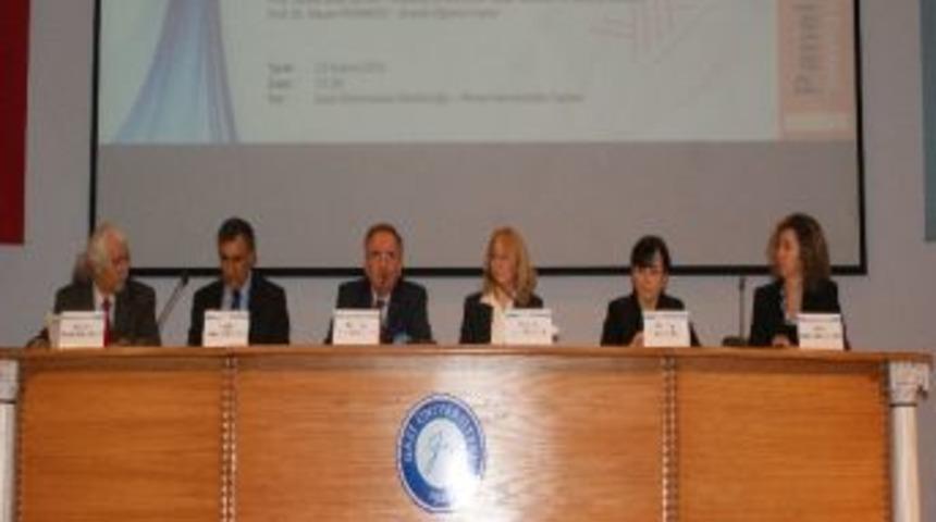 'sanat&ccedil;ı G&ouml;z&uuml;yle Yeni Y&ouml;k Tasarısı' Paneli