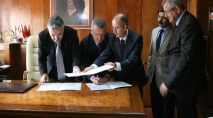 Hayırsever İşadamından Eğitime Katkı