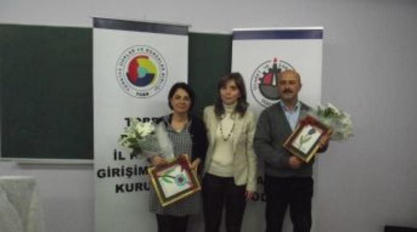 Kız Meslek Lisesinde Girişimcilik Ve Kariyer G&uuml;n&uuml;