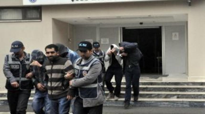 Hatay Ve Gaziantep'te Uyuşturucu Operasyonu: 11 G&ouml;zaltı