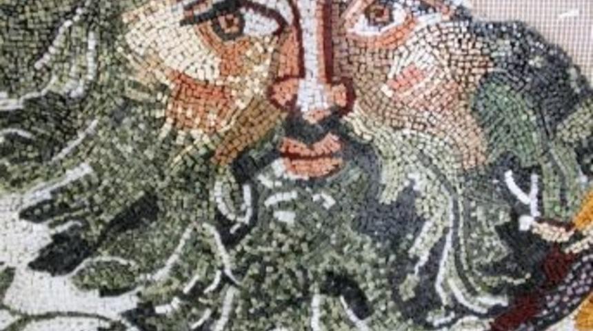 Yeşilk&ouml;y, Antik Mermer Ve Mozaik Yapıyor