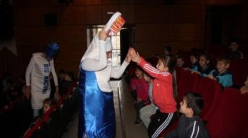 Dişler &Uuml;lkesine Yolculuk Hayran Bıraktı