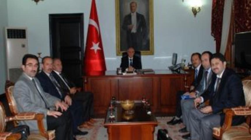 Eğitim Bir-sen&rsquo;den Vali &Ouml;z&ccedil;imen&rsquo;e Ziyaret