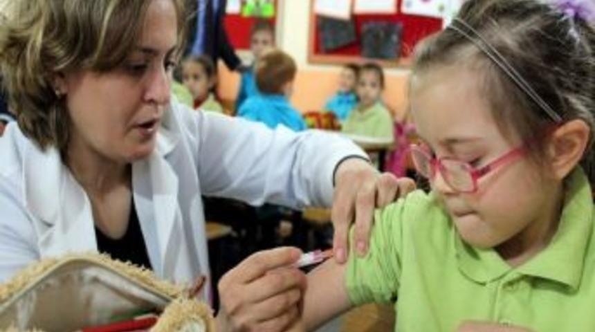 Miniklerin "aşı" G&ouml;z Yaşları