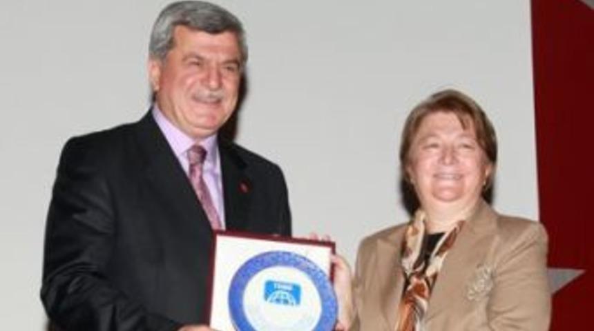 KO&Uuml;&rsquo;de Baburname &Ccedil;alıştayı