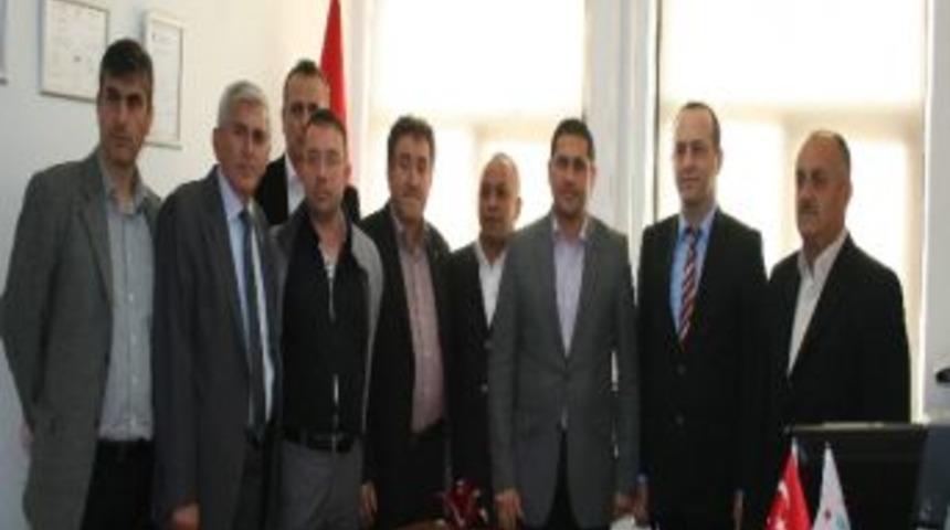 Ak Parti&rsquo;den, Ağız Ve Diş Sağlığı Merkezi Başhekimi Dr. Erbaycu&rsquo;yu Ziyaret