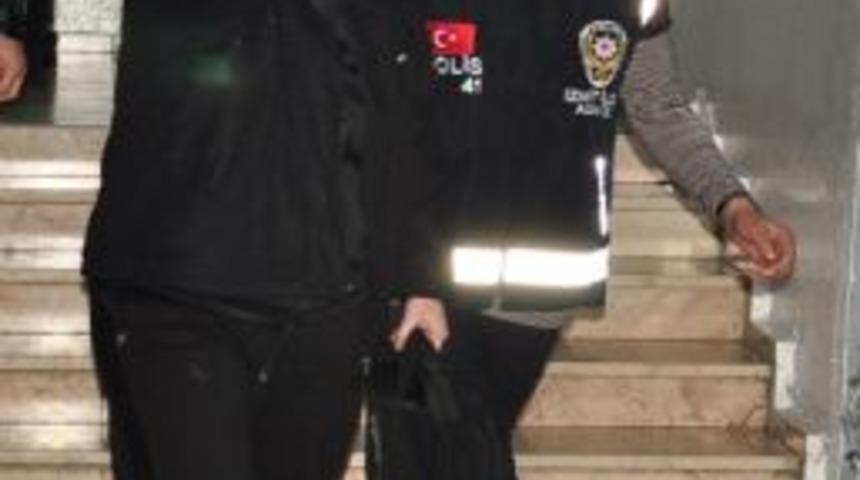 Şantajla Su&ccedil;lanan Kadın Tutuklandı