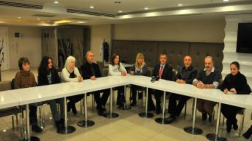 Sonsuz Ş&uuml;kran K&ouml;y&uuml; Sanat&ccedil;ıları Akşehir&rsquo;i Seviyor