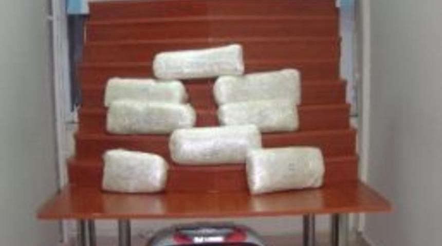 Otomobilde 15 Kilo Esrar Ele Ge&ccedil;irildi