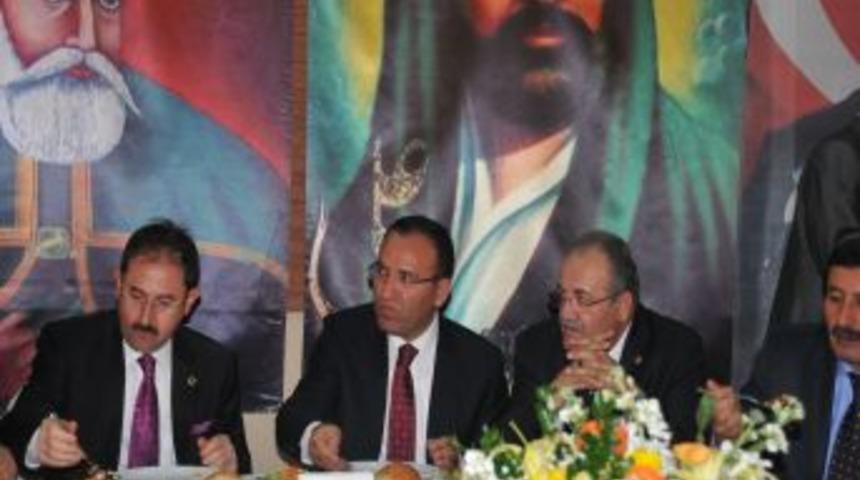 Muharrem Orucu &Ccedil;orum&rsquo;da Her Kesimden Insanı Kucakladı