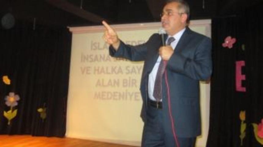 Kız Kur&rsquo;an Kursu &Ouml;ğrencilerinden &ldquo;yaşam Kalitesi Ve Maneviyat&rdquo; Konferansı
