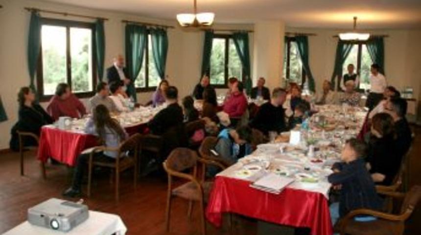 Pony Clup velileri buluştu